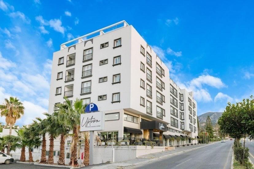 Büyük Anadolu Girne Hotel Exterior foto