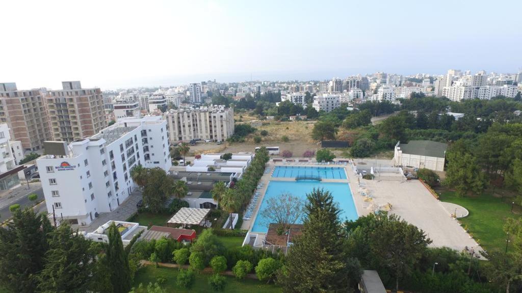 Büyük Anadolu Girne Hotel Exterior foto