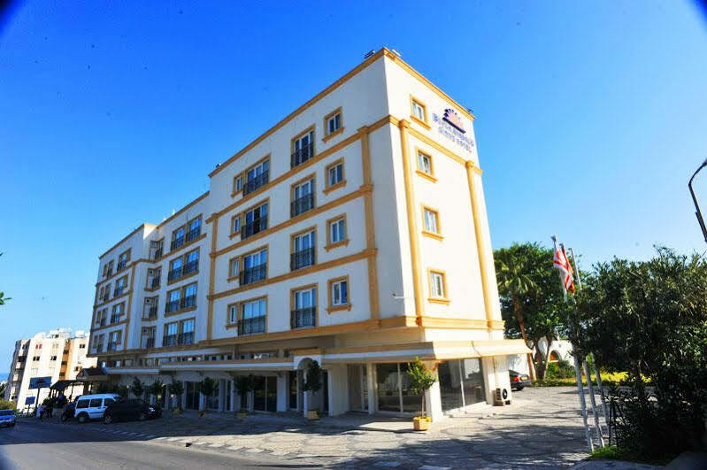 Büyük Anadolu Girne Hotel Exterior foto